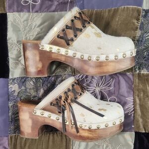 Freebird Woodstock Leather Distressed Clogs